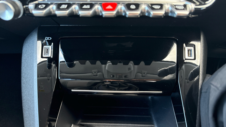 Peugeot 208 1.2 PureTech 100 Allure Premium + 5dr Petrol Hatchback